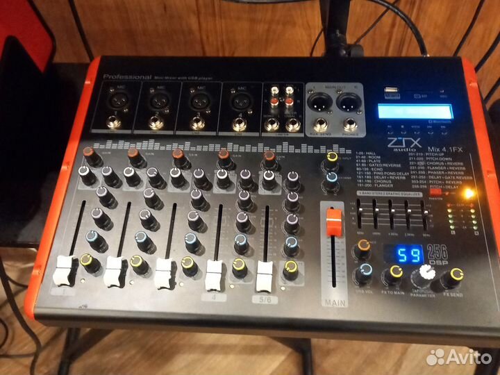ZTX audio Mix 4.1.Fx микшерный пульт