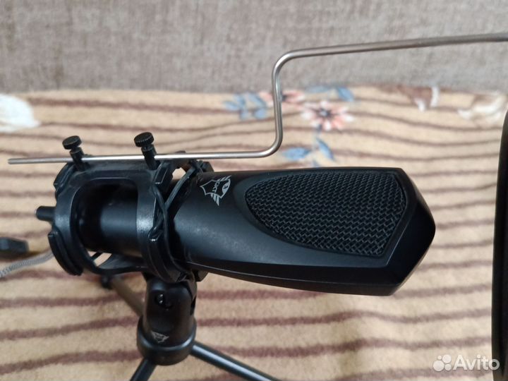 Игровой микрофон Trust Gxt232 Mantis One