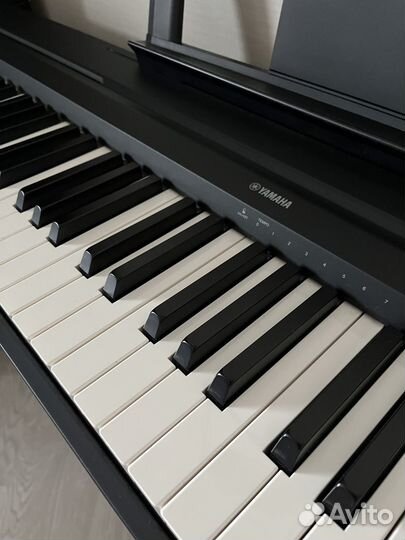 Цифровое пианино Yamaha P35