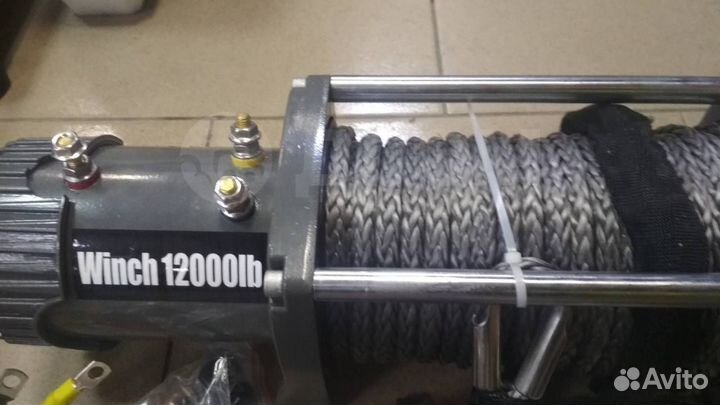 Лебедка автомобильная.Electric Winch 12000LBS Кевл