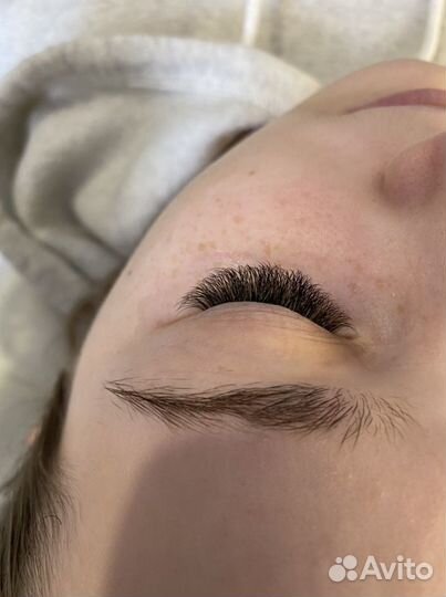 Наращивание ресниц