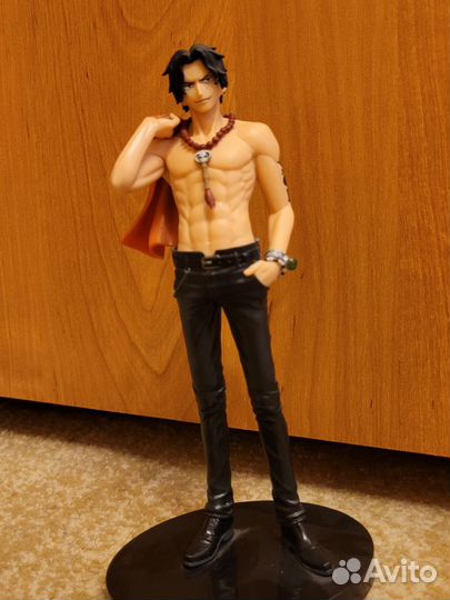 Аниме фигурки one piece (Portgas D. Ace)