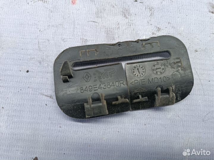 Накладка декоративная Renault logan 2