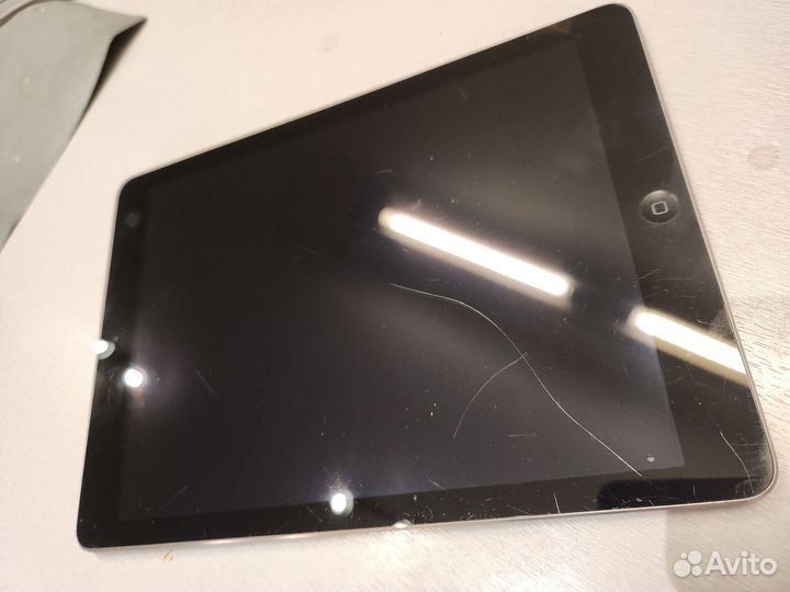 Плашет Apple iPad air A1474