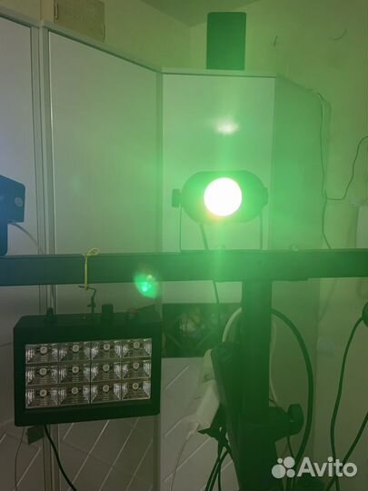 Световое оборудование