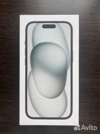 iPhone 15, 256 ГБ