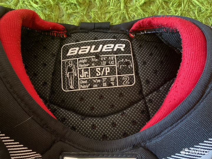 Нагрудник черепаха для хоккея Bauer