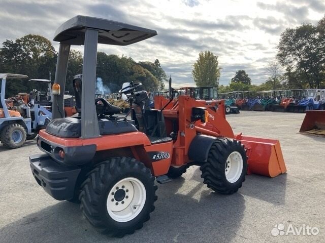 Фронтальный погрузчик KUBOTA R520, 2006