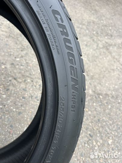 Kumho Crugen HP91 255/40 R21 102Y