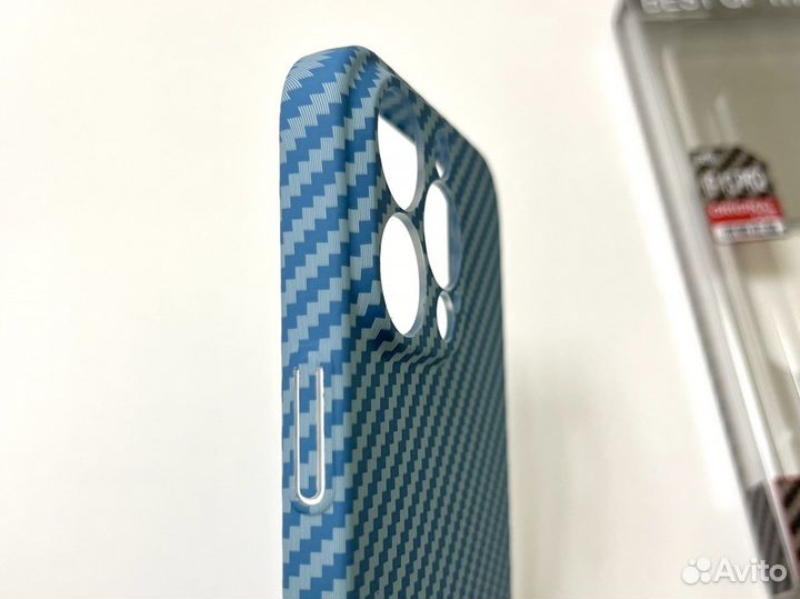 Чехол на iPhone 13 Pro под Карбон