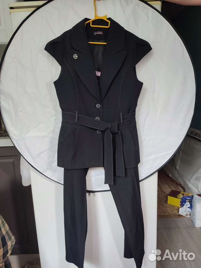 Брючный костюм для девочки