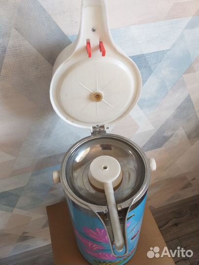 Термос 2,2л с помпой и стеклянной колбой