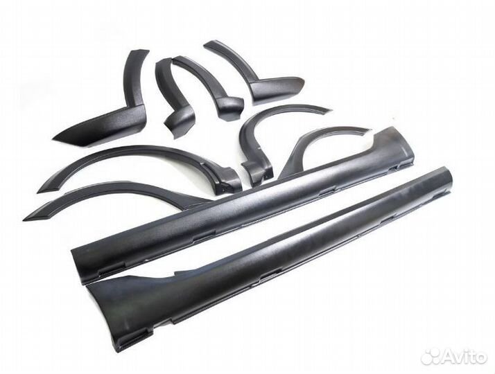 Обвес на лада Веста (накладки на пороги, арки )