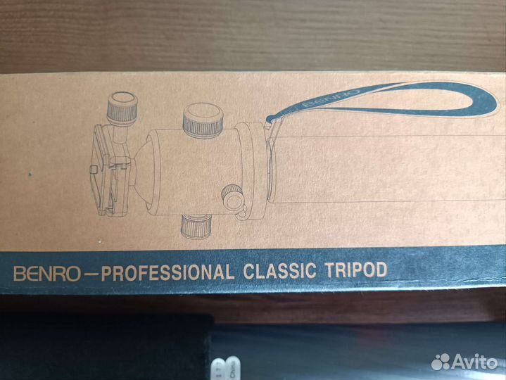 Монопод MC-96 и головка шаровая Benro