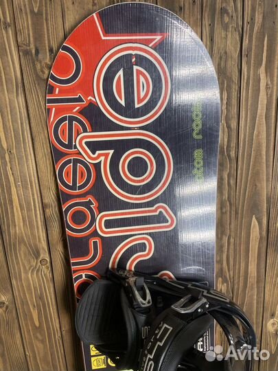 Сноуборд комплект Atom + крепления Five Forty