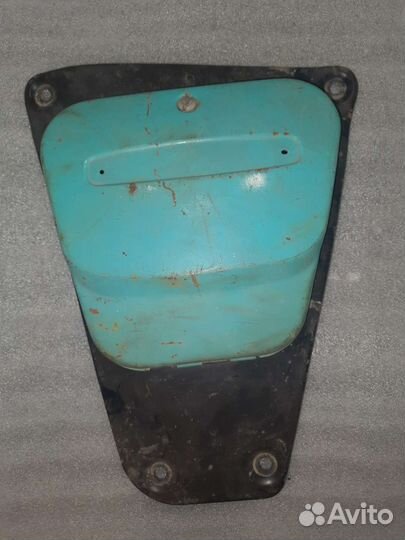 Бардачок правый Иж Юпитер 3,4 Планета 3,4