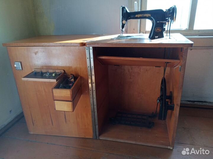 Швейная машинка