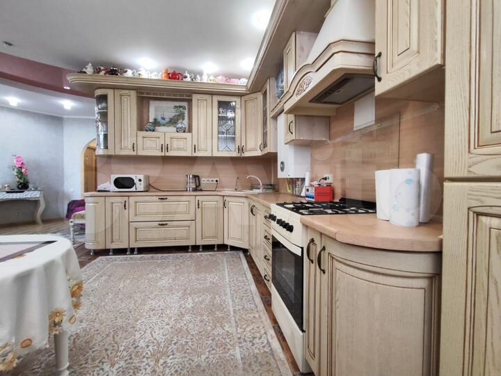 2-к. квартира, 85,5 м², 2/9 эт.