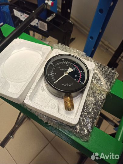 Напольный гидравлический пресс rockforce 20т