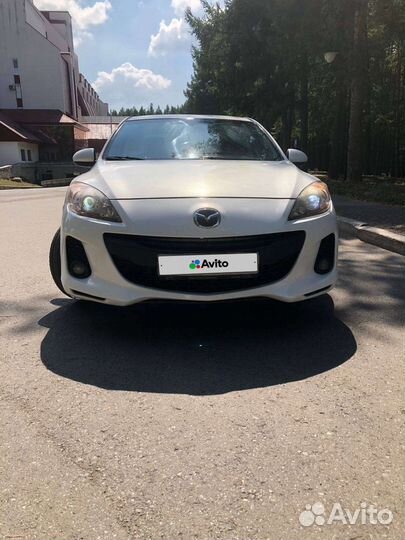 Mazda 3, 2012