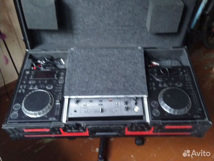 Микшерный пульт