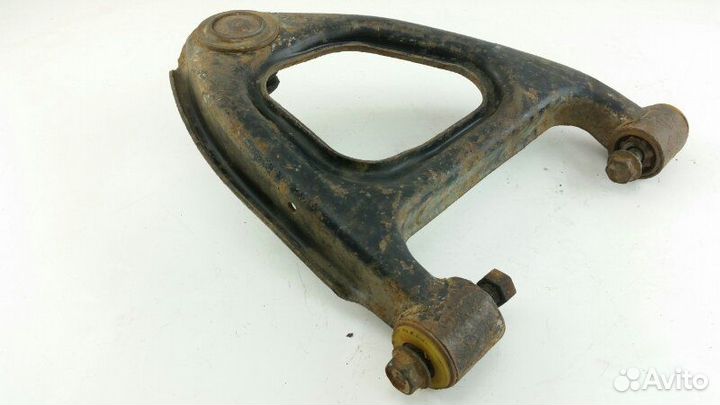 Рычаг задний правый Toyota Mark Ii GX90 1GFE 1995