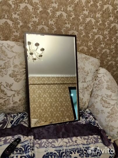 Зеркало настенное