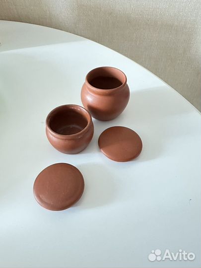 Горшок керамический с крышкой