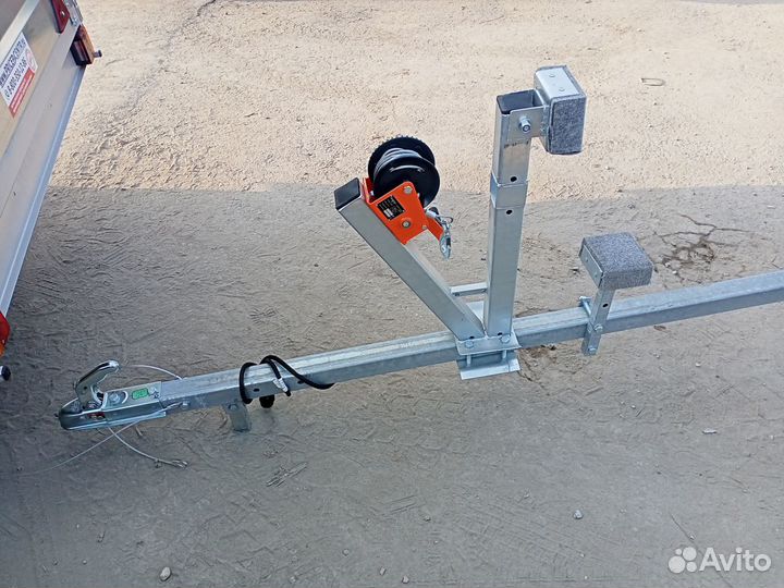 Прицеп лодочный Титан