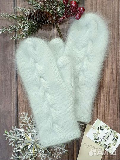 Варежки вязаные