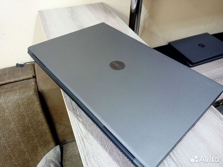 Dell 17.3ips/intel i7/Nvidia 4gb