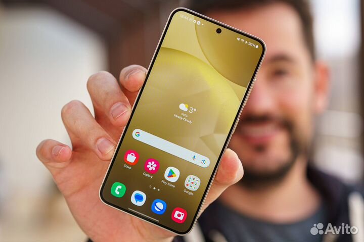 Samsung Galaxy S24, 8/256 ГБ