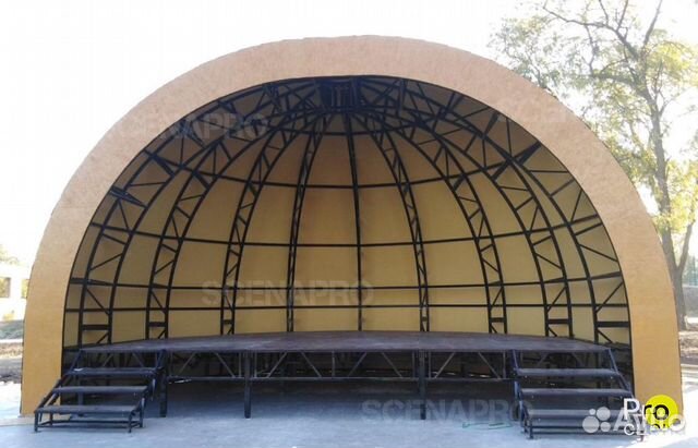 Сцена - ракушка с покрытием из гибкой черепицы