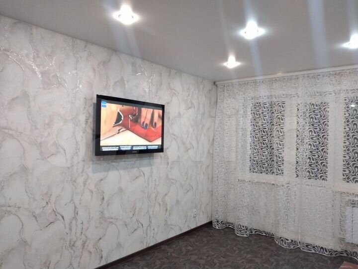 2-к. квартира, 42 м², 3/5 эт.