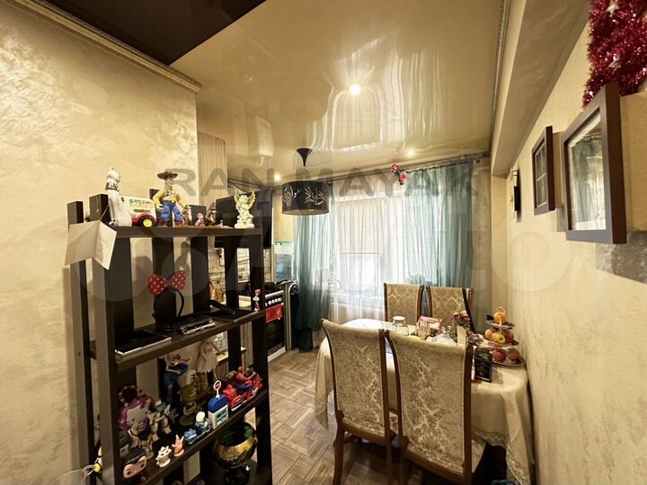 3-к. квартира, 70,1 м², 2/5 эт.