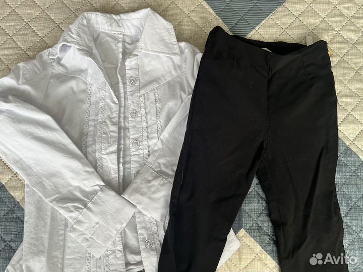 Комлект вещей на девочку 104-110 см