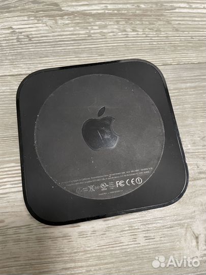 Apple TV 3 A1469 + пульт