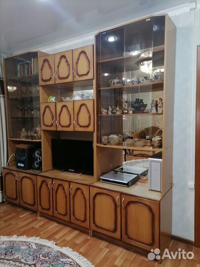 Продаю стенку