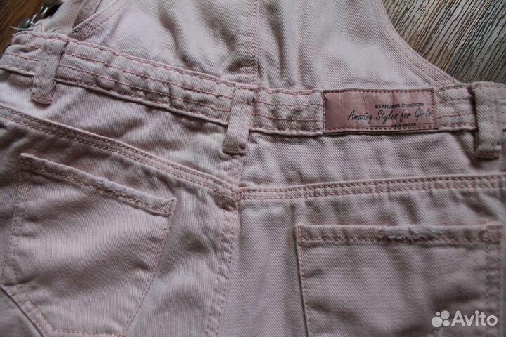 Джинсовый комбинезон для девочки