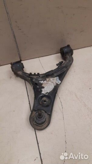 Рычаги подвески передний правый верхний