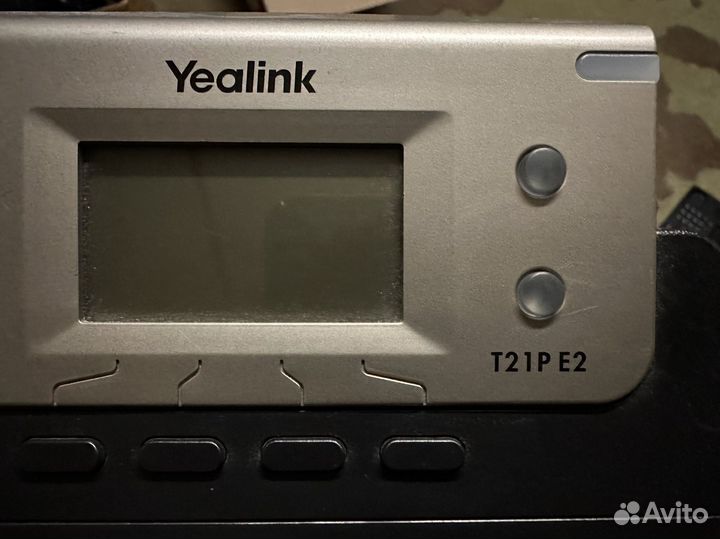 Телефон Yealink SIP-T21P E2 PoE