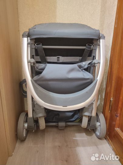 Коляска в хорошем состоянии
