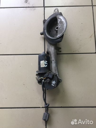 Трапеция стеклоочистителя Mercedes C200 W202