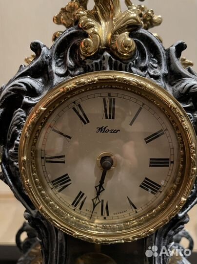 Часы каминные бронза с подсвечниками Mozer