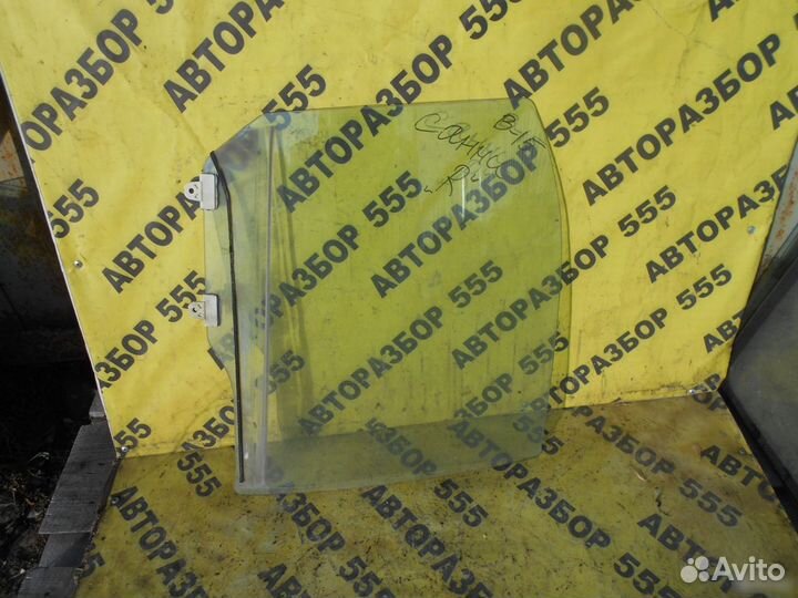 Стекло двери задней правой Nissan Sunny B15