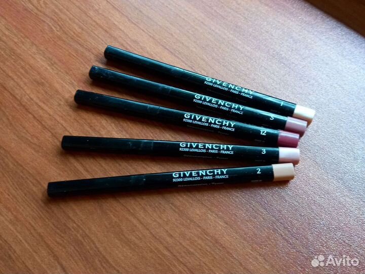 Карандаши Givenchy б/у