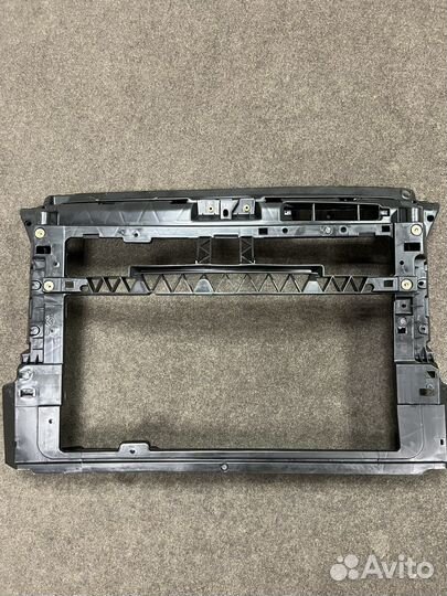 Рамка радиатора Телевизор Volkswagen Polo