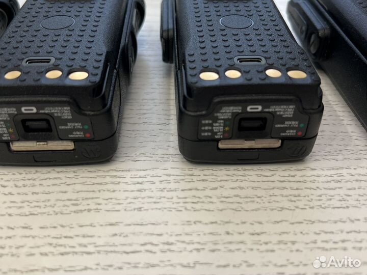 Оригинальные DP4400e VHF Motorola рации