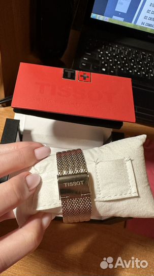 Часы женские tissot