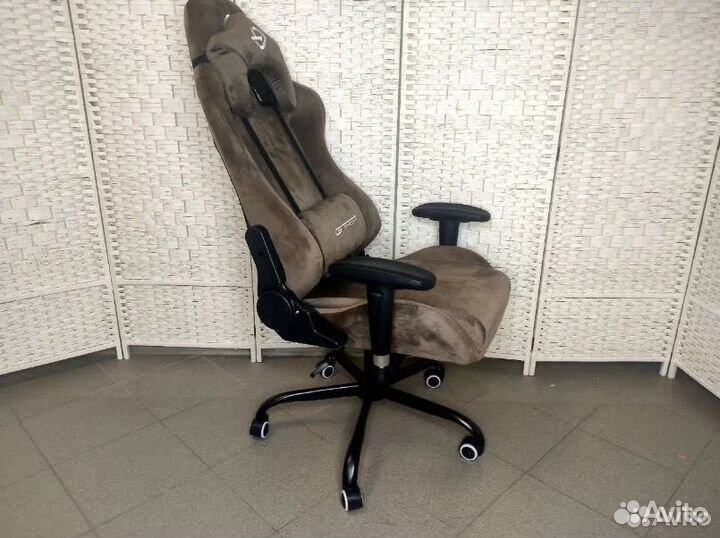 Компьютерное кресло офисное с функцией массажа